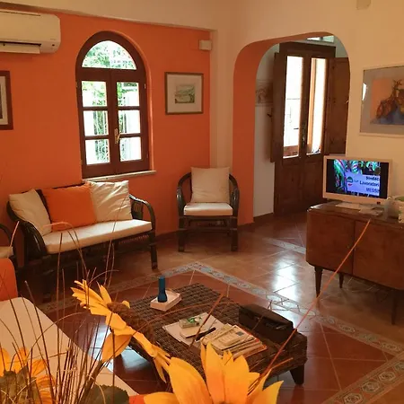 Casa Scilla E Cariddi Holiday home Torre Faro
