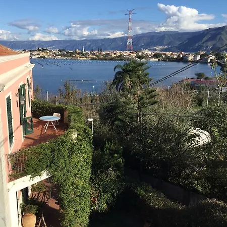 Casa Scilla E Cariddi Holiday home *